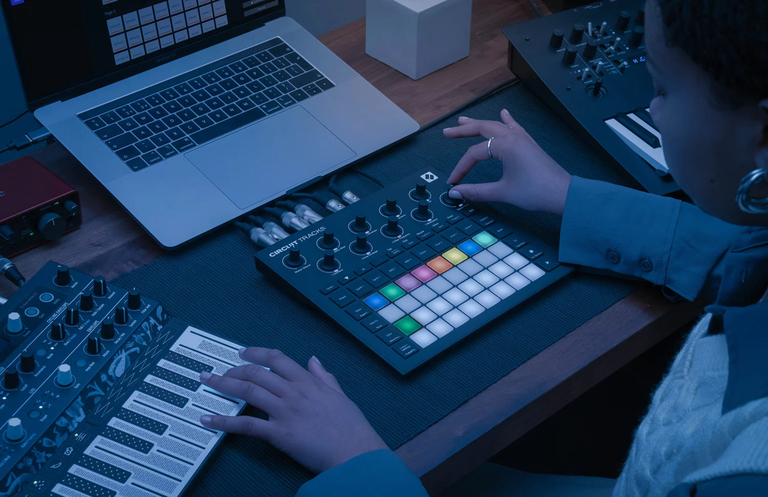 Novation Circuit - Rhythm Groovebox Sampler - Image 12