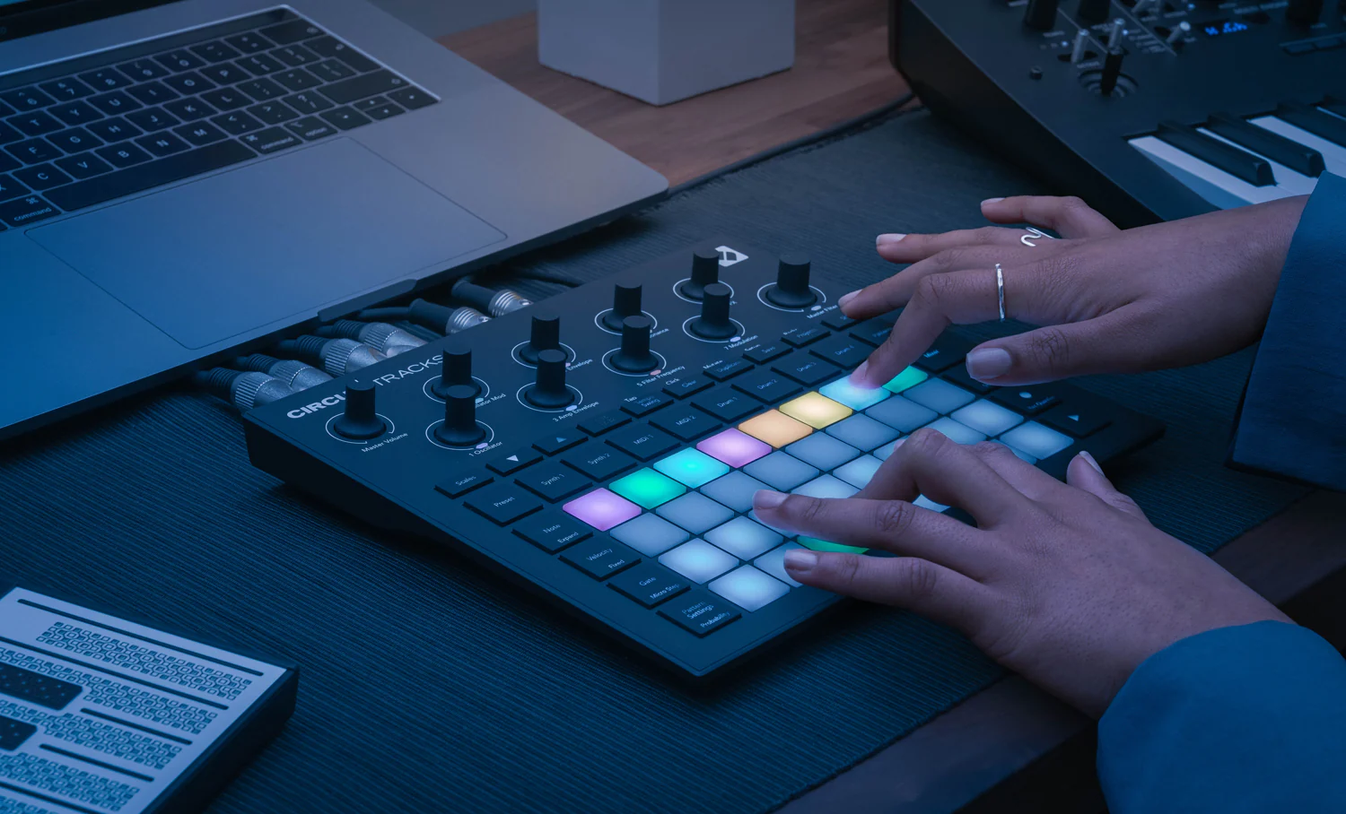 Novation Circuit - Rhythm Groovebox Sampler - Image 9
