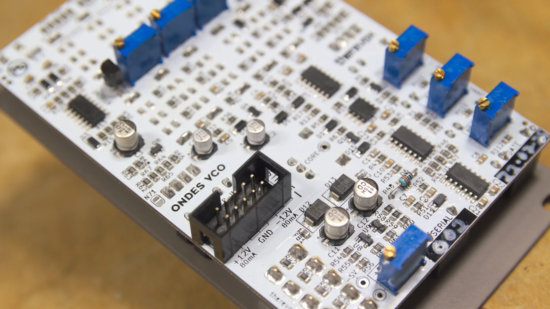 Therevox Ondes VCO - Soft White - Image 2