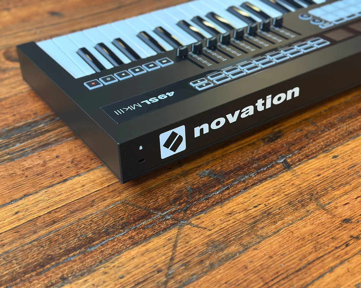 Novation 49SL MkIII - Image 4