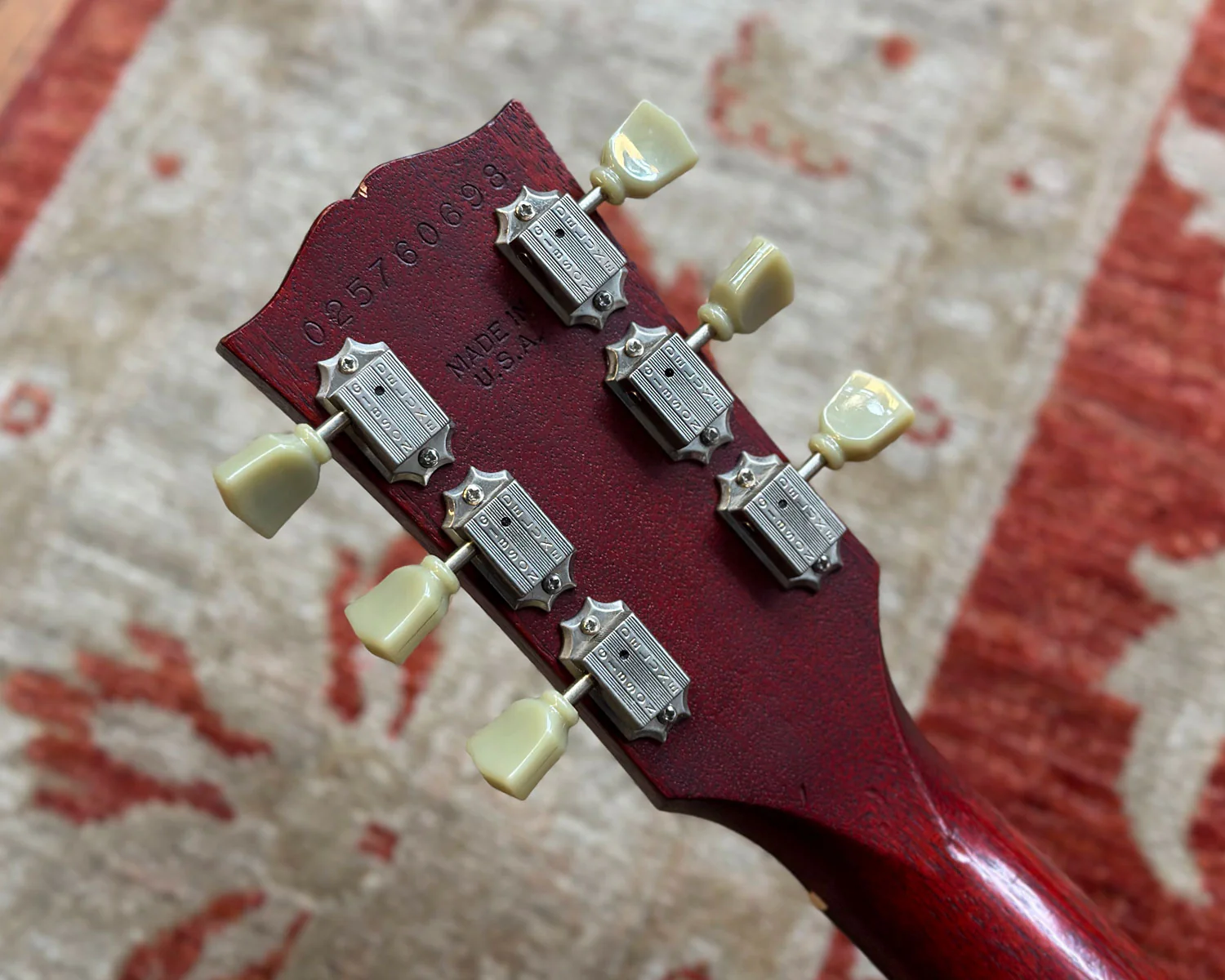 2009 Gibson SG Faded Cherry w/Gator Case - Image 5