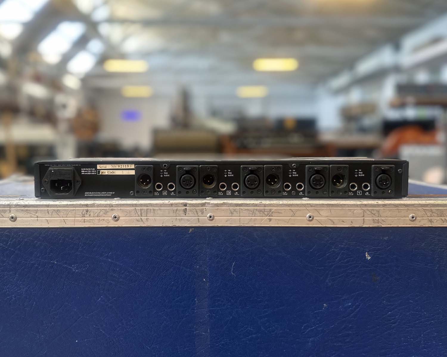 Behringer Multicom MDX 2400 - Image 2