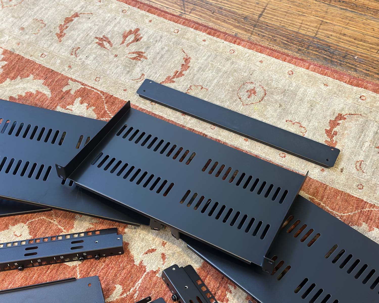Startech 12U Server Rack - Image 5