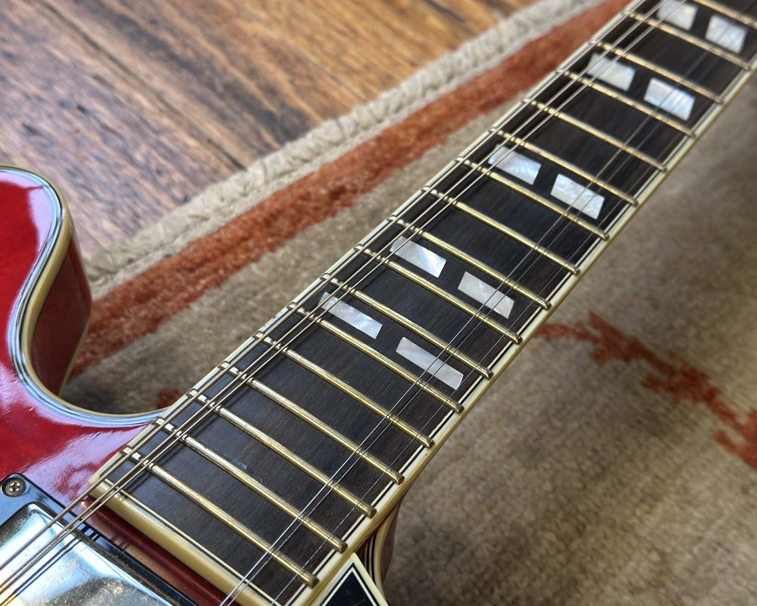 Eastman T486-RD Semi-Hollow Electric w/OHSC - Image 8