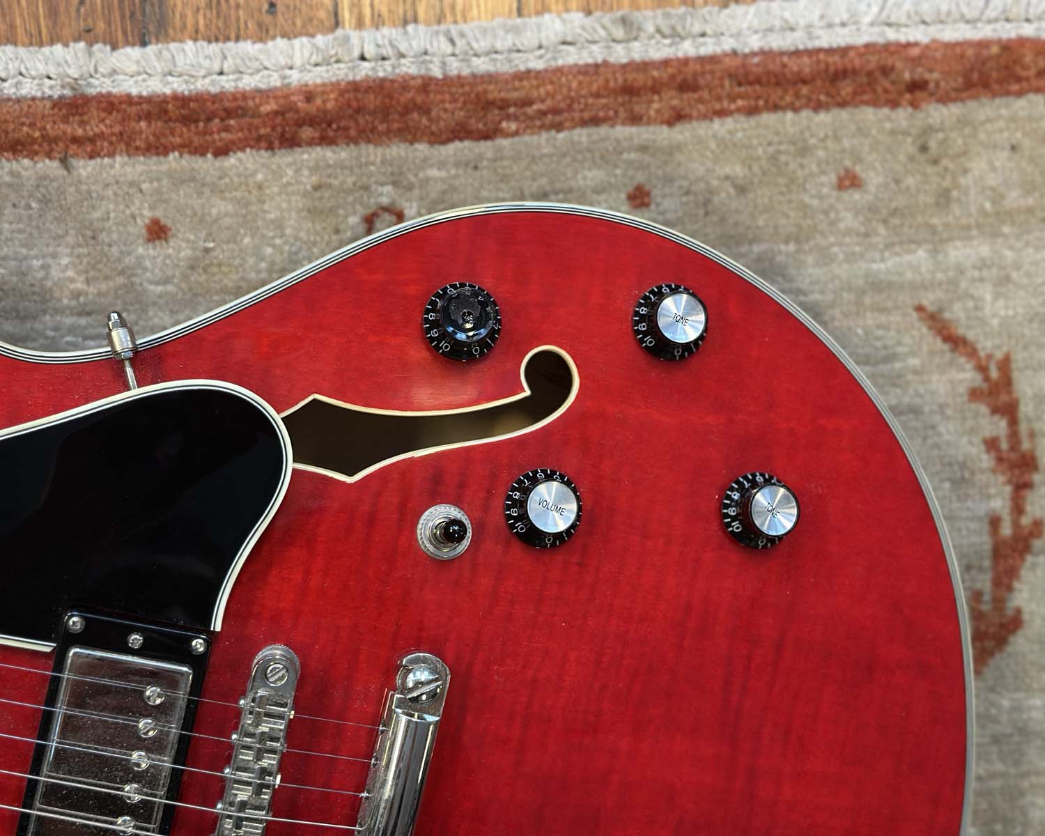 Eastman T486-RD Semi-Hollow Electric w/OHSC - Image 9