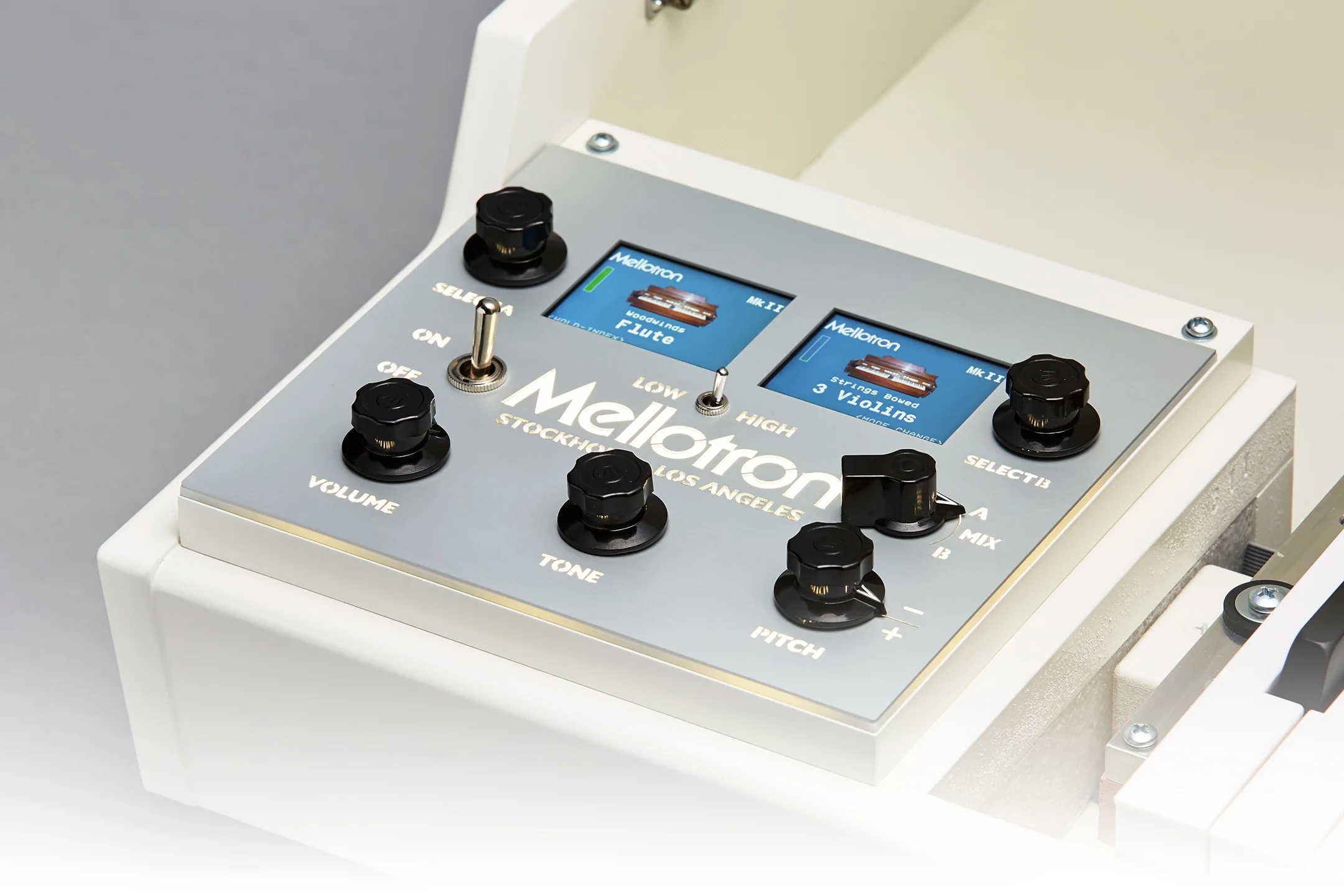 Mellotron M4000D Digital Mellotron - Image 7